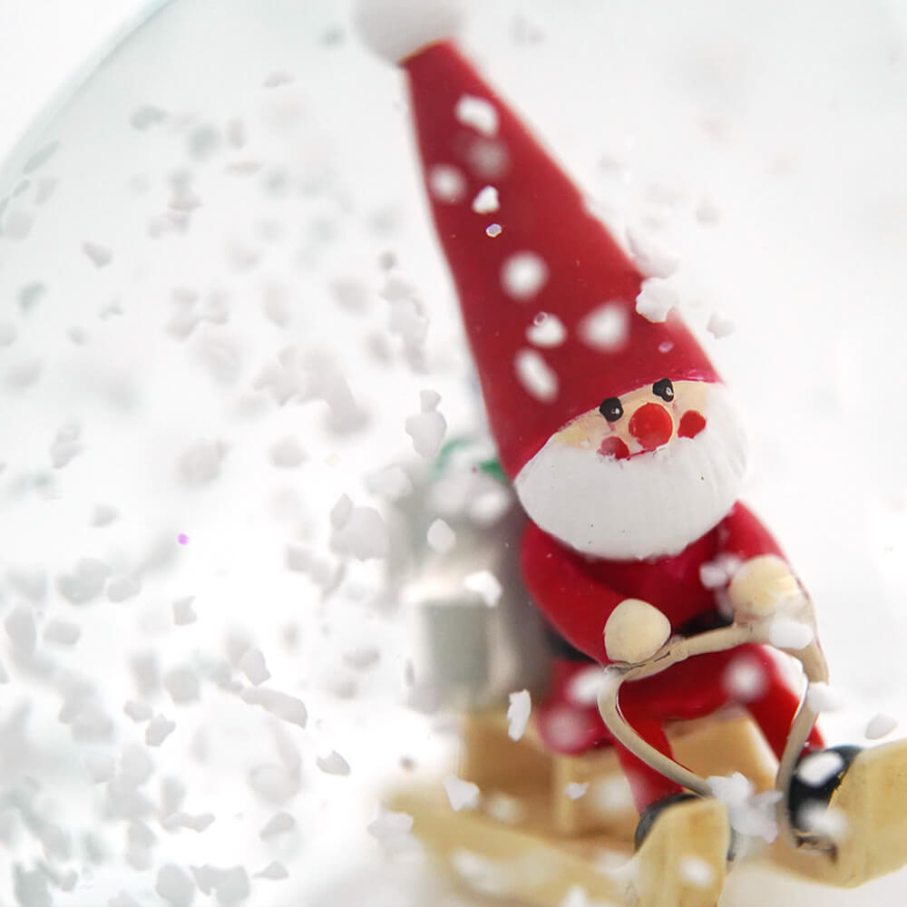 ノルディカニッセ スノードーム ミニ そりに乗ったサンタ (ノルディカ