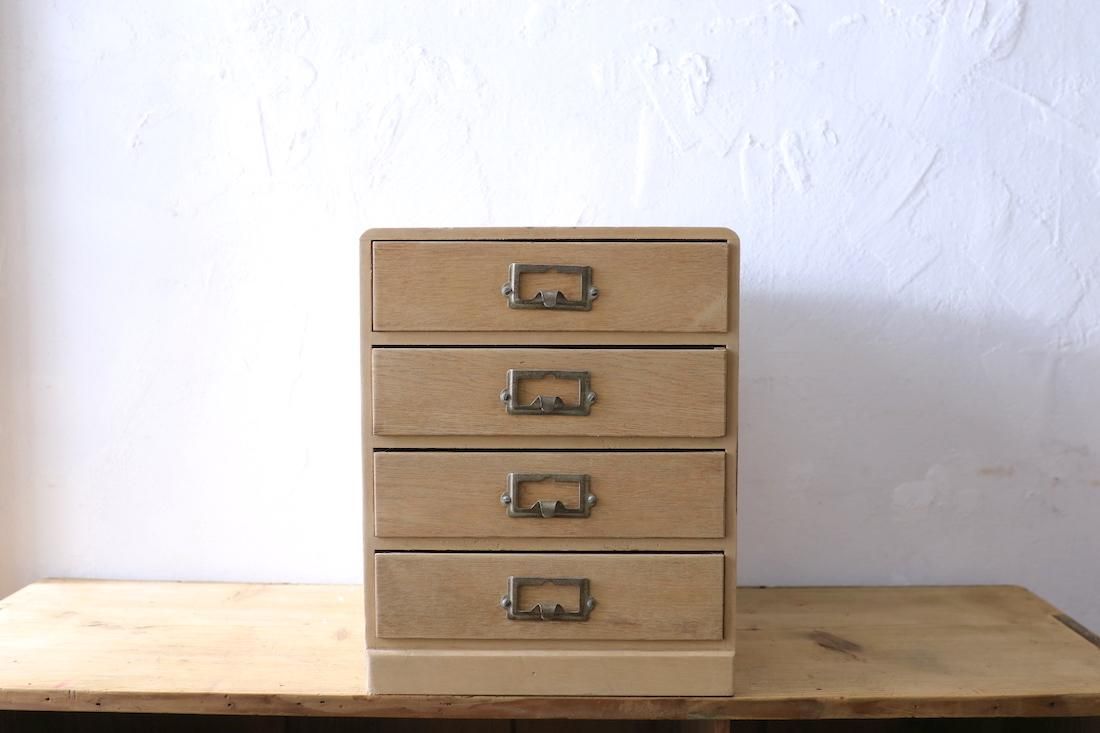 昭和の小引出し/小棚/白木/ネーム付取手/4段/w25.5×d31.5×h32cm