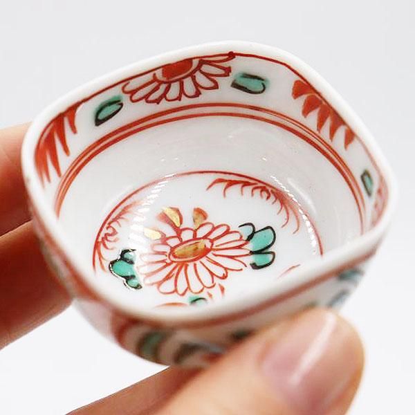 九谷赤絵 隅切 花図猪口5客 骨董 R1476wダC 九谷 赤絵 龍