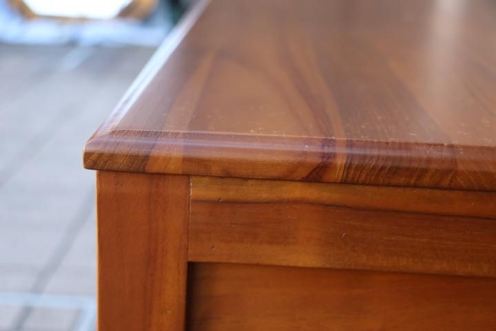 チーク材の天然木だけを扱う家具専門店SCANTEAK(スキャンティーク)の