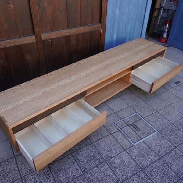 人気のインテリアショップACTUS(アクタス)で取り扱われていたタモ