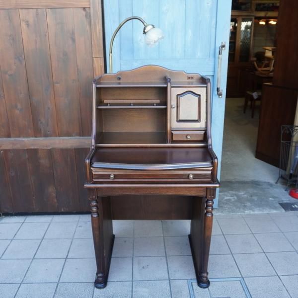 IDF太田長のATLANTA(アトランタ)シリーズのナラ材ドレッサー