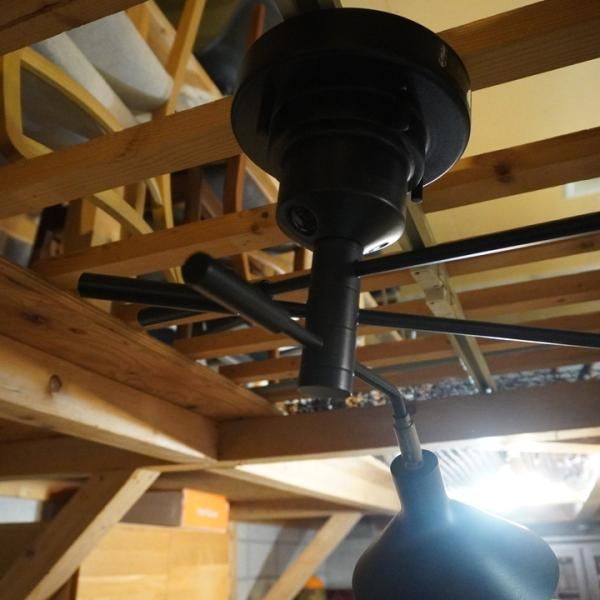 INTERFORM(インターフォルム)のRonne(ロネ)シーリングライトです。各々