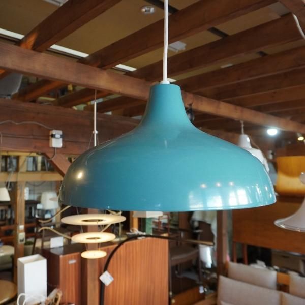 IDEE(イデー) KULU LAMP (クルランプ)です。ハワイ語で「雫」の意味を