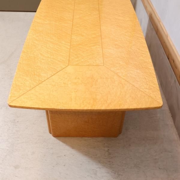 府中家具 バーズアイメープル材使用 府中家具の稀少なバーズアイ