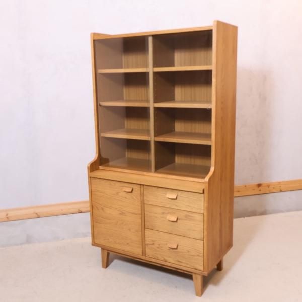 人気のunico(ウニコ)のKURT(クルト)シリーズのカップボードです