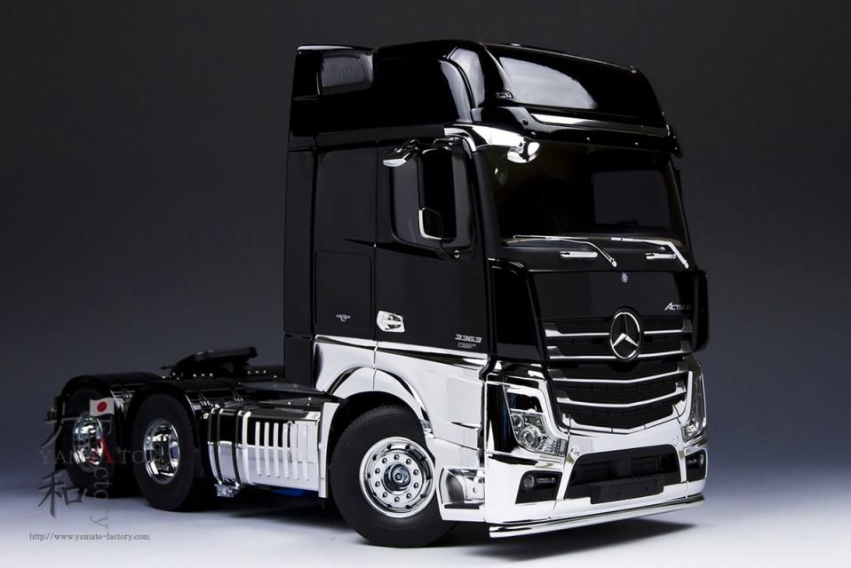 タミヤ 1/14 ベンツ・アクトロス3363 MFC03付フルオペ Amazon.co.jp