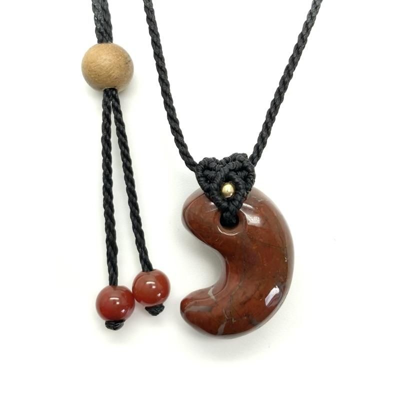 ゆみさま専用＊赤自白蛇抜け殻入り守護勾玉ペンダント＊4点 ゆみ