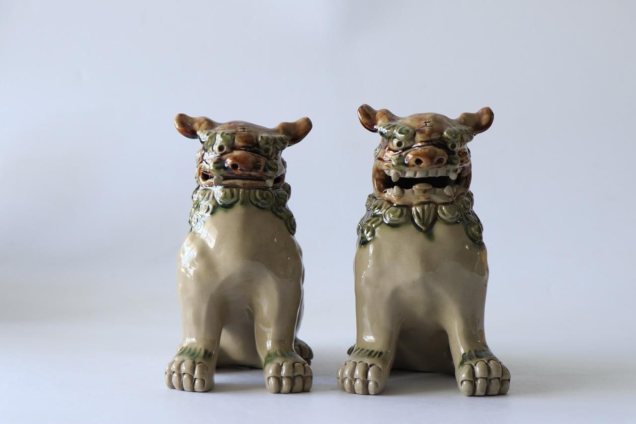 正面17㎝獅子 - 育陶園 やちむんの窯元｜沖縄の陶器 和食器などの