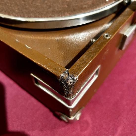 ポータブル蓄音機 HMV101 (茶色)