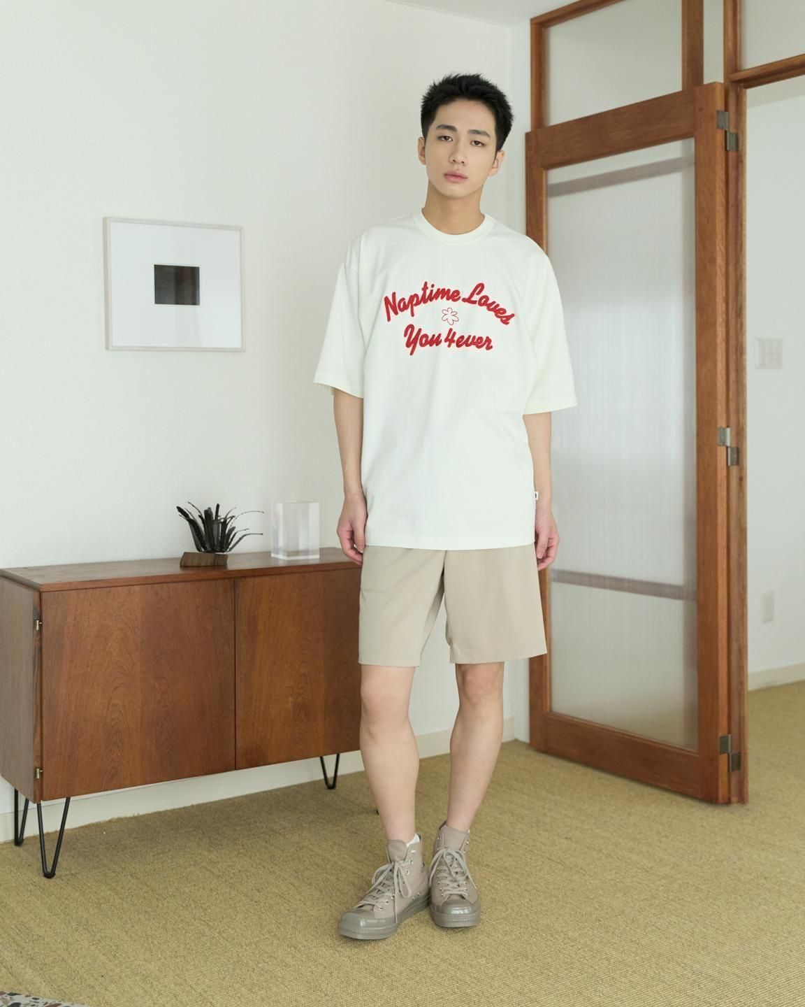 Nissy ナップタイム naptime. クロップド刺繍TシャツホワイトM 刺繍T