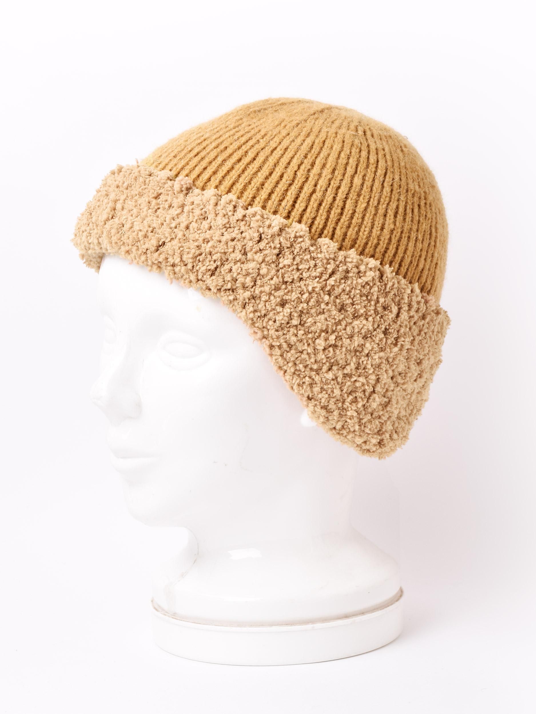 耳当て付きボアニットキャップ | キャメル - 古着屋グレープフルーツ