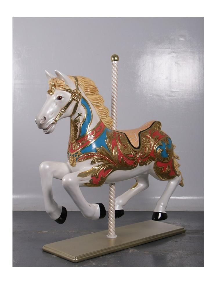 メリーゴーランドで使われていた木馬