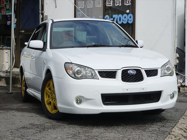 スバル インプレッサ 1.5 15i 4WD 5速ミッション15インチアルミ の中古