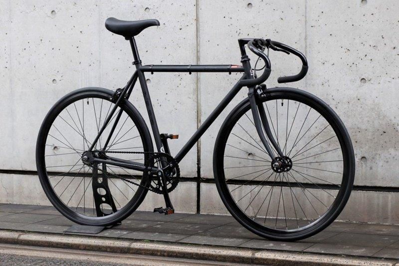 FUJI FEATHER フジ フェザー ピストバイク 前後タイヤ新品 大阪