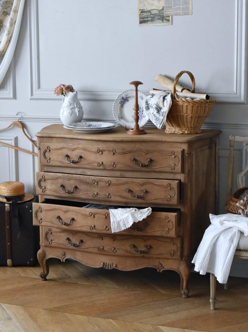 アンティーク4段チェスト