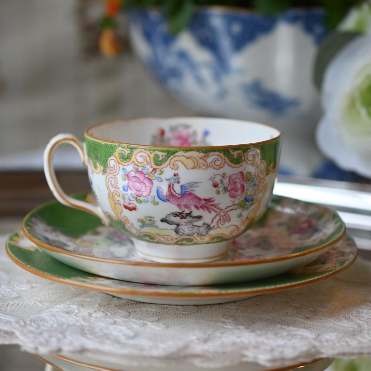 ミントンダイアデム カップ&ソーサープレートトリオ アフタヌーン