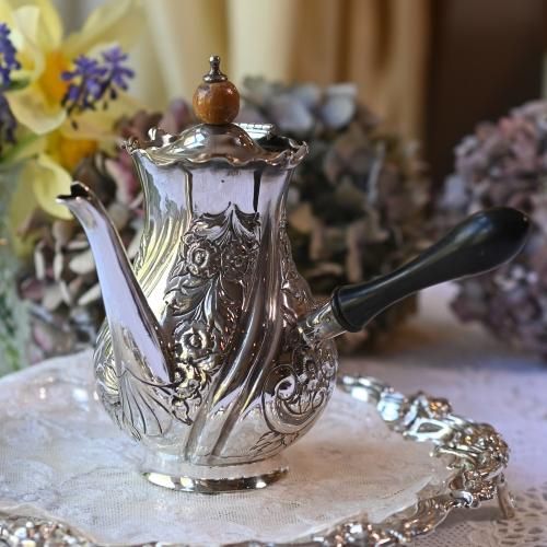 1890年代 シルバープレート製・フルーテッド模様のエレガントな