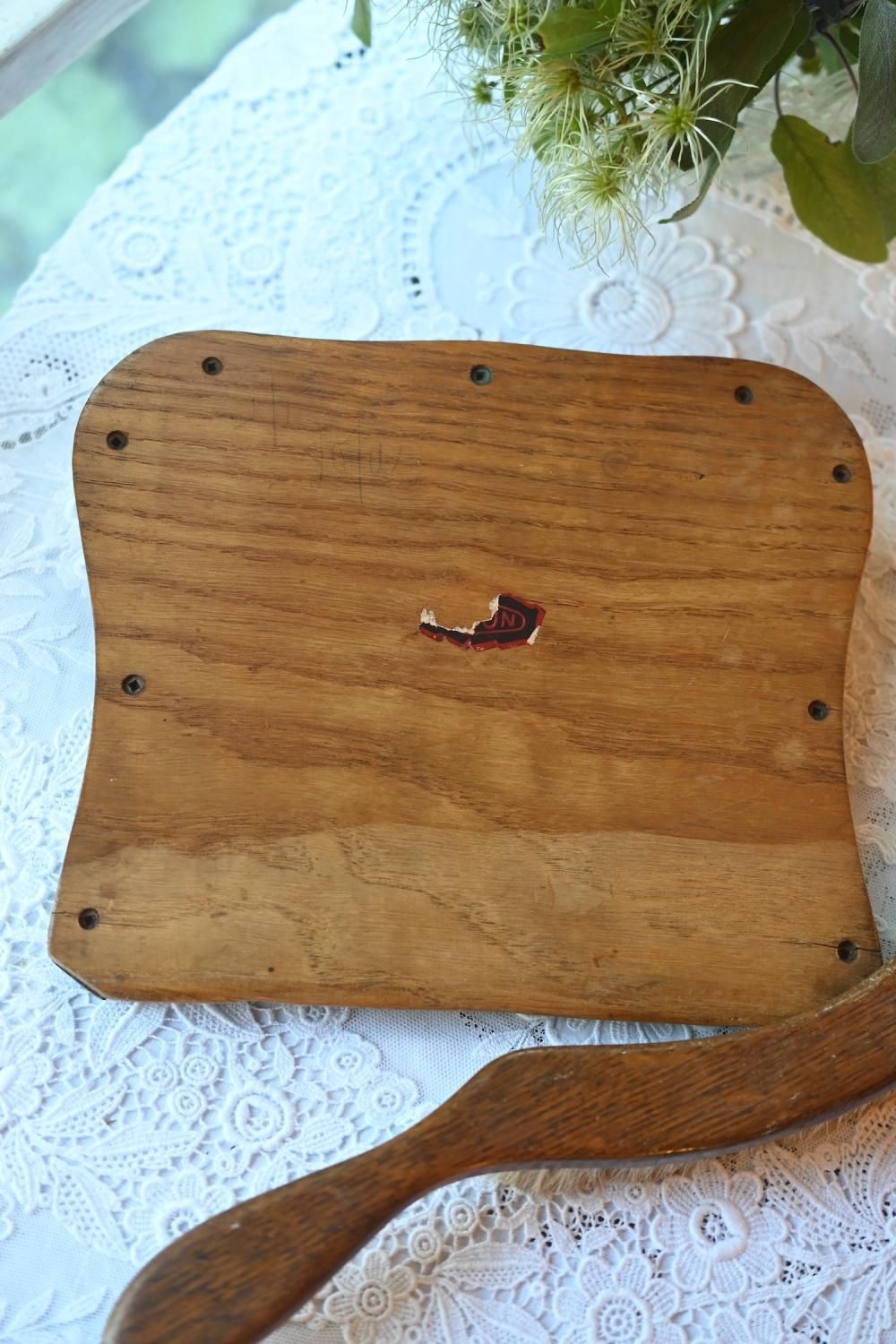 イギリス アンティーク 木製のブレッドクラムブラシとトレイ