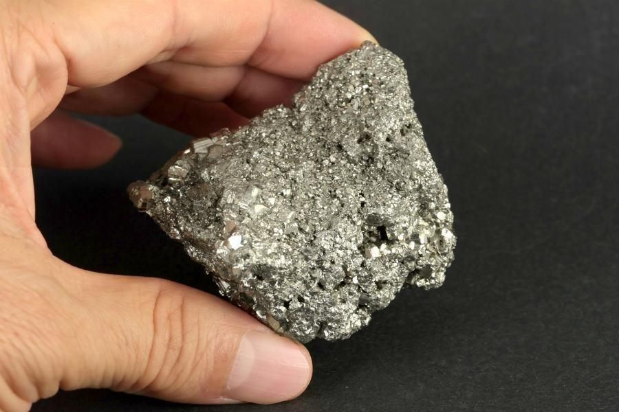 パイライト (黄鉄鉱) 原石 144g｜天然石 原石 通販のキラリ石