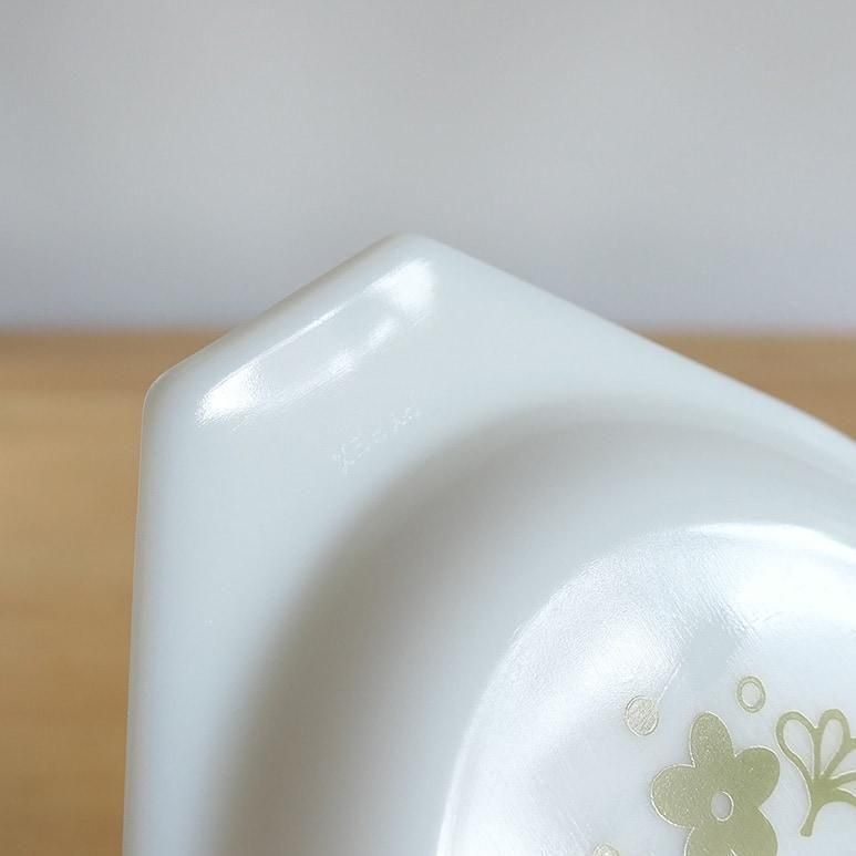 ☆3】オールドパイレックス クレイジーデイジー オーバルキャセロール