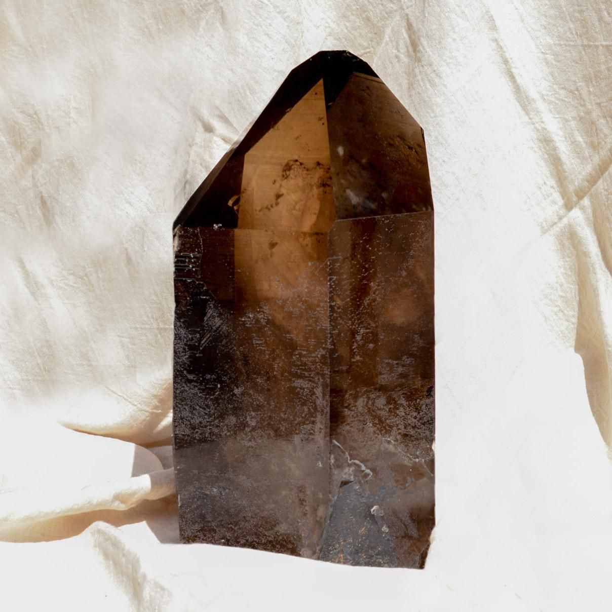 クロムクォーツ原石 クロムクォーツ (Chromium Quartz) - Rock Identifier