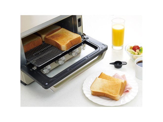 ドウシシャ、スチーム機能搭載の食パン4枚同時焼きオーブントースター