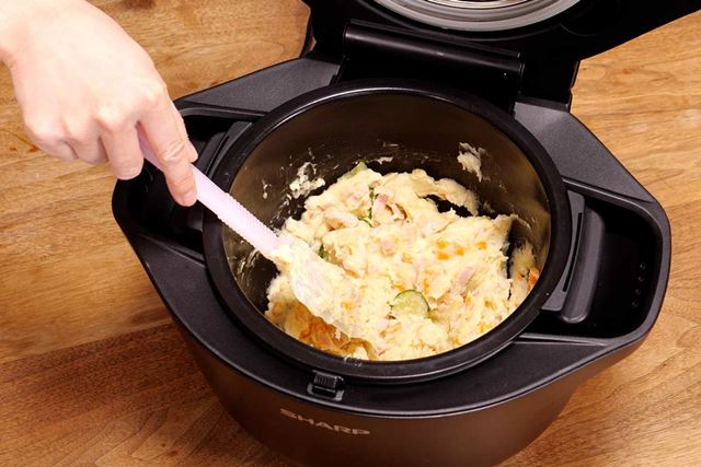 シャープ ヘルシオ ホットクック KN-HW24G-W [ホワイト系] 価格比較