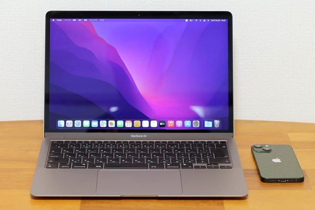Apple MacBook Airスペースグレー 本体 13.3インチMacBook Air [整備済