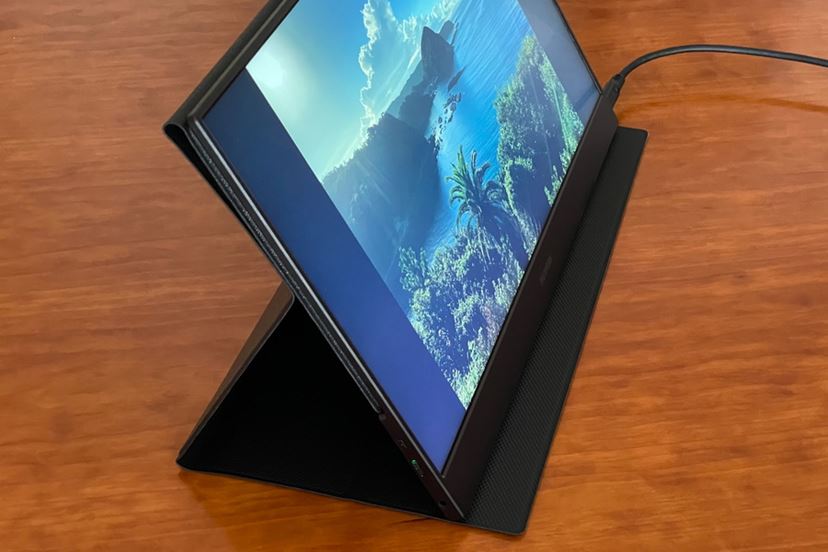 USB Type-Cケーブル1本で接続OK！ あのアイリスオーヤマが手がけた