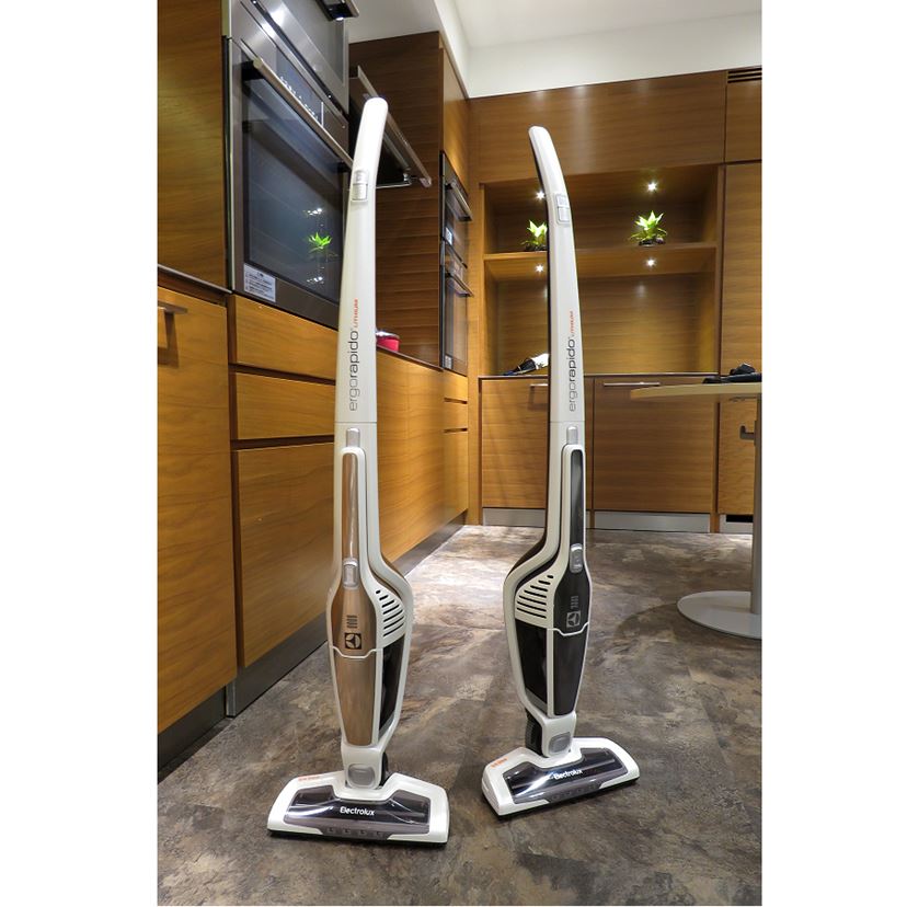 新品】Electrolux スティッククリーナー ZB3513SW 掃除機 新品