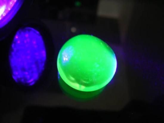 天然石のお店！ビルマミッション ウランガラス ビー玉