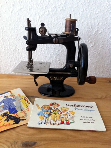 SINGER/シンガー子供用トイミシン/アンティーク雑貨 - ヨーロッパ雑貨