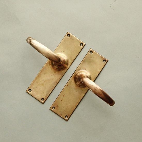 真鍮のドアノブ レバー形 英国アンティーク bb191 - アンティーク