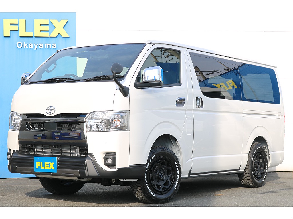 ハイエース8型純正テールランプ新車取り外し