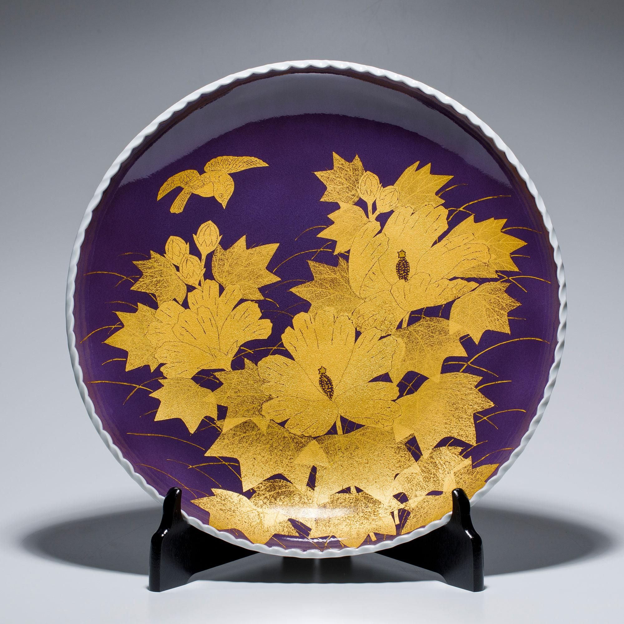 人間国宝 吉田美統作 12号飾皿 釉裏金彩芙蓉 - 九谷満月公式オンライン