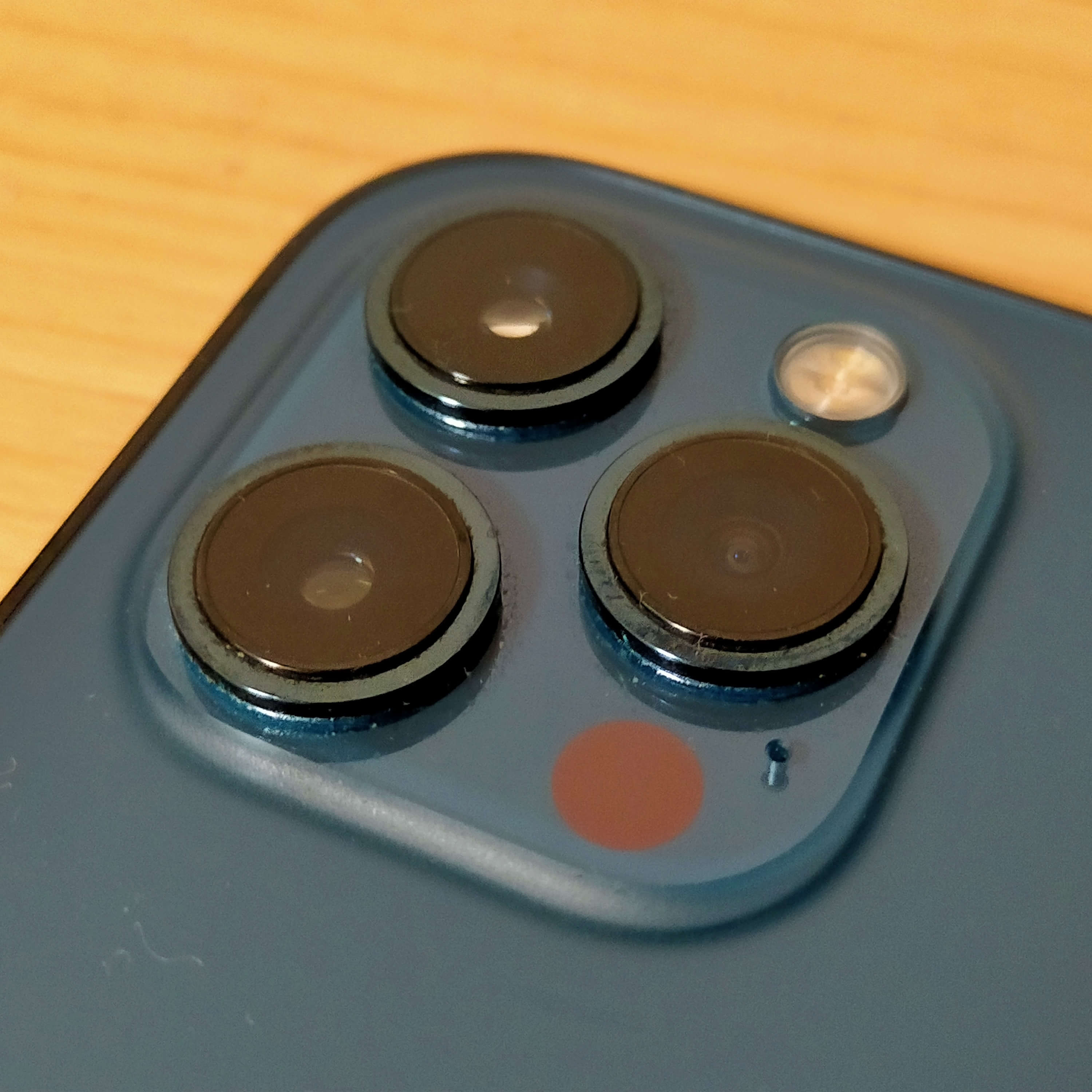 iPhone14 256GB SIMフリー 背面カメラ・フラッシュ故障 箱あり