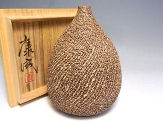 人間国宝 松井康成作 練上嘯裂文小壷 笠間焼】茶道具・煎茶道具の買取