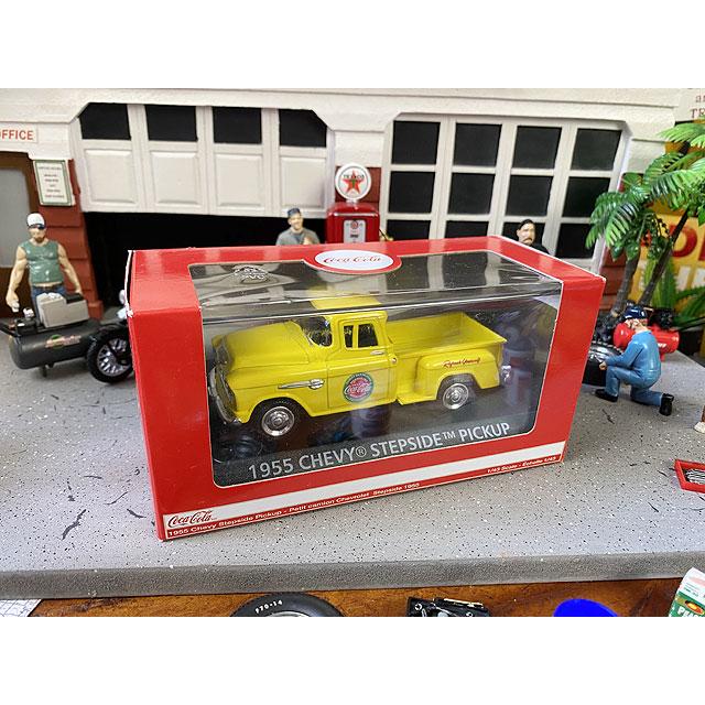 Coca Cola（コカコーラ） 1955年式 シボレー・ステップサイド