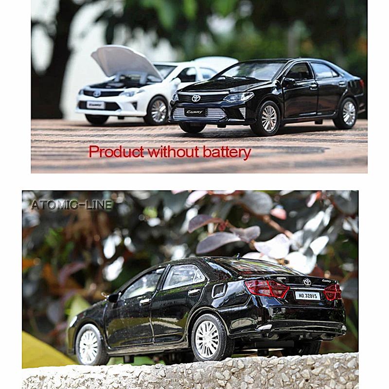 トヨタ（TOYOTA） CAMRY カムリ 1/32 ミニカー 全4色 ライト点灯 合金
