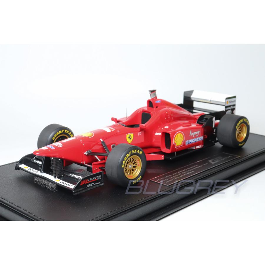 Ferrari F2004 1/18 ミニカー ディスプレイケース付き2台 Ferrari
