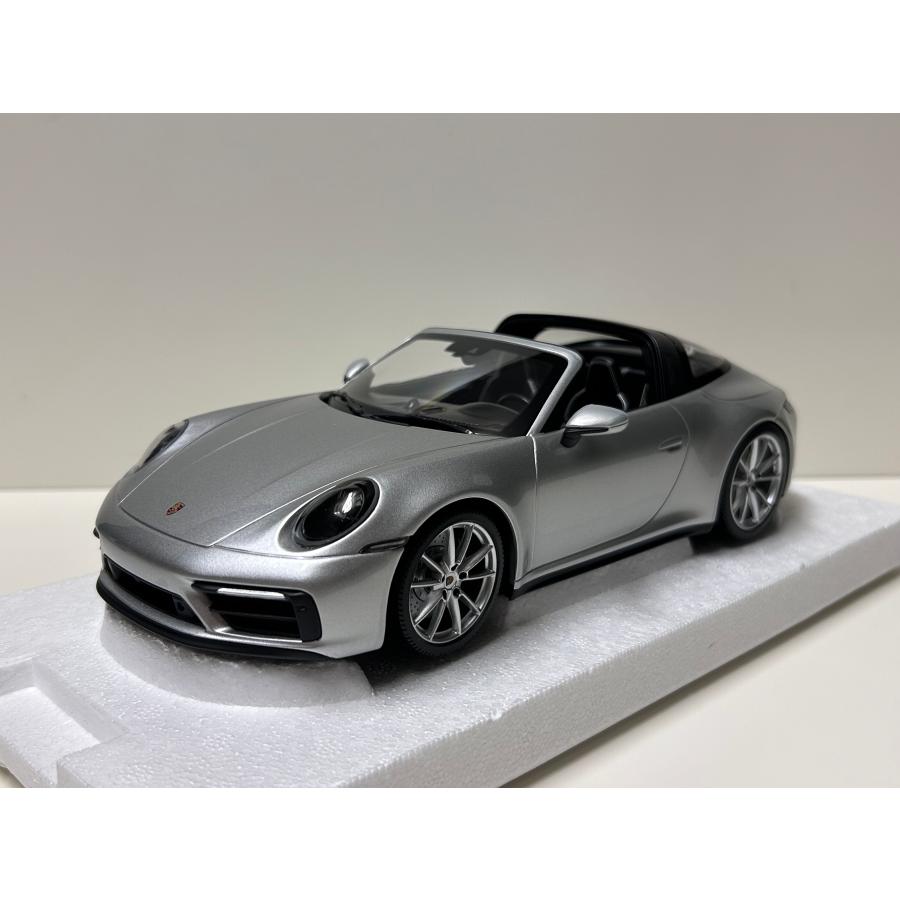 ミニチャンプス minichmaps 1/18 Porsche 911 (992) Targa 4 GTS 2021