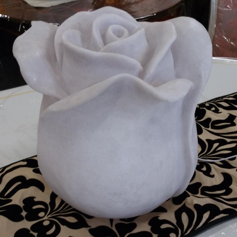 送料無料】テーブルランプ バラ型 薔薇の卓上ライト おしゃれ ランプ