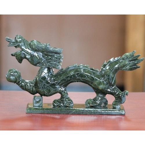 中国 翡翠彫刻 龍 翡翠龍彫り置物｜翡翠 龍彫り 置物｜天然石 翡翠