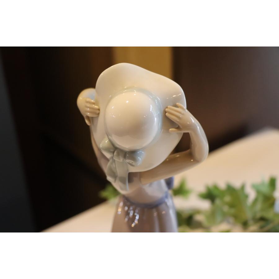 LLADRO リヤドロ フィギュリン なびかせて 若草色の少女 5011 人形