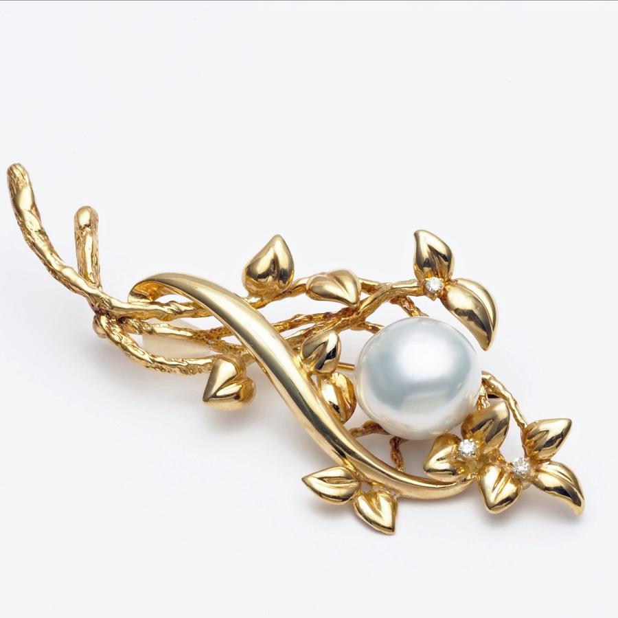 K18WG K18 胡蝶蘭モチーフ ブローチ 【公式通販】