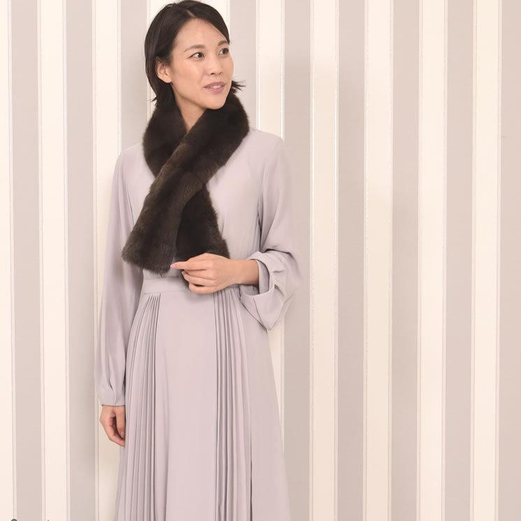 ロシアンセーブルリアファマフラー