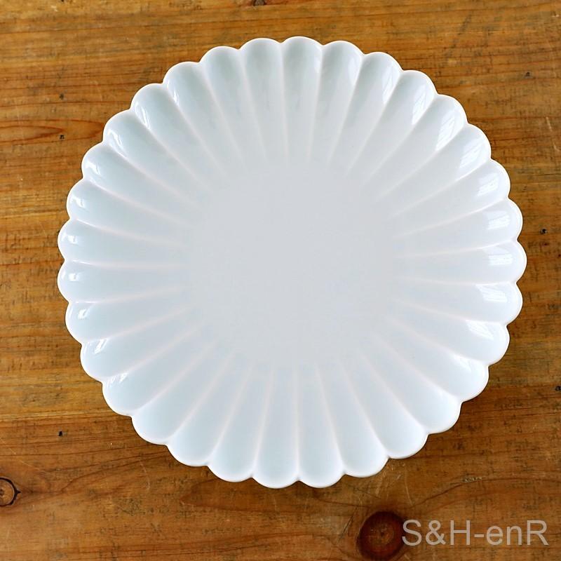 波佐見焼 皿 7寸皿 大皿 21cm 青白 菊彫り 菊皿 洸琳窯 食器 青磁 菊花