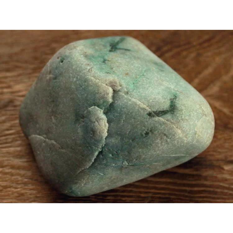 糸魚川翡翠 最高品質糸魚川翡翠(Jadeite from Niigata) 新潟県糸魚川市