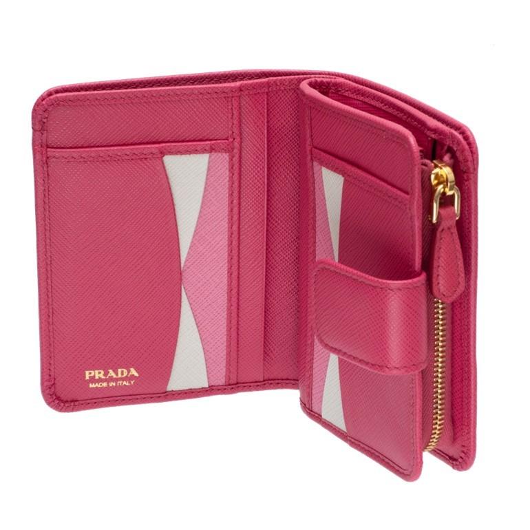 お値下げPRADA サフィアーノレザー 最新 二つ折り財布 ピンク マルチ